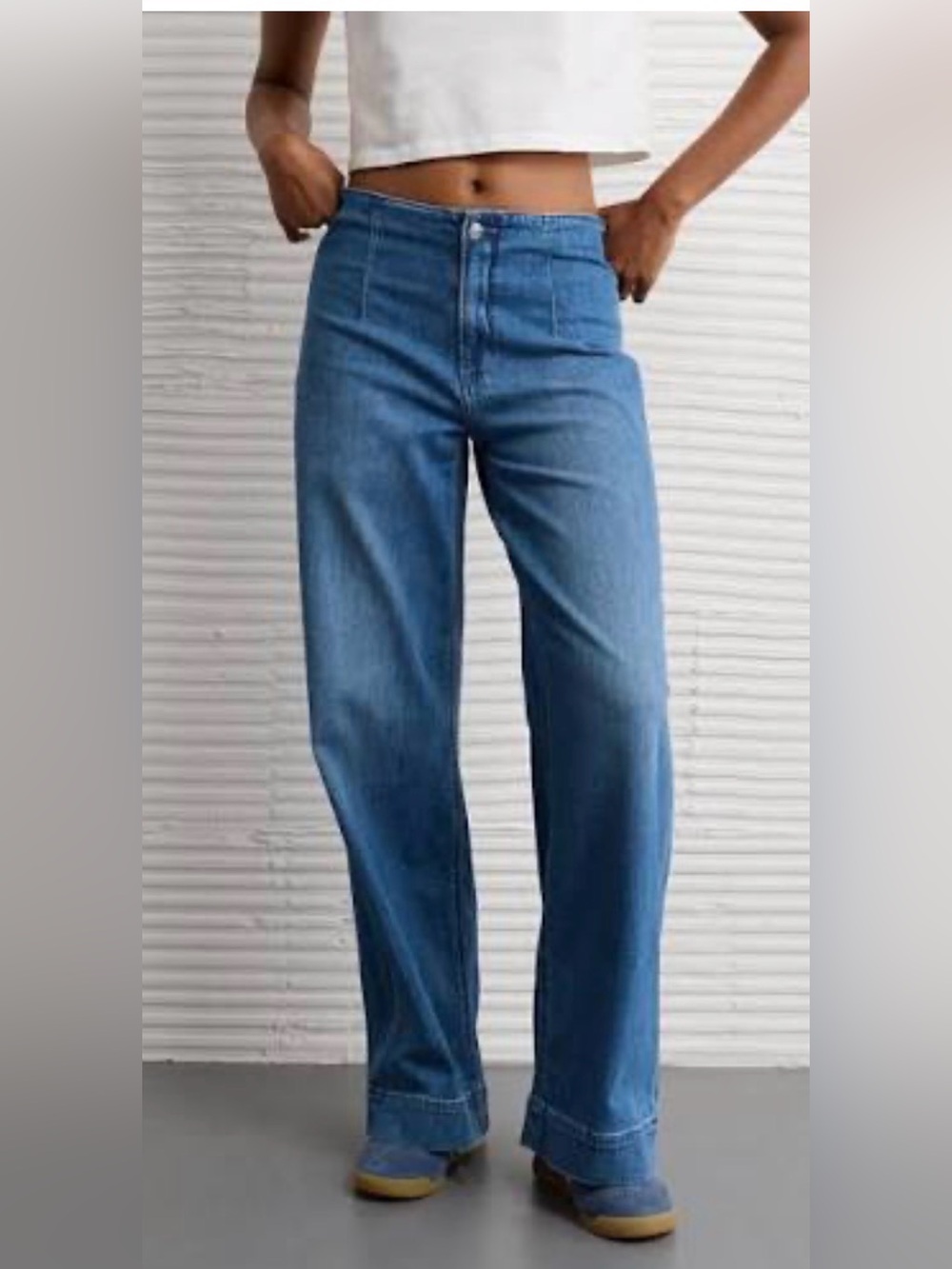 American Eagle Dreamy Drapey Stretch Super High Rise Jeans